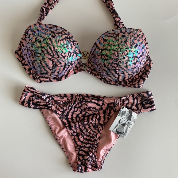 Victoria’s Secret bombshell Bikini - Picture 4 of 6